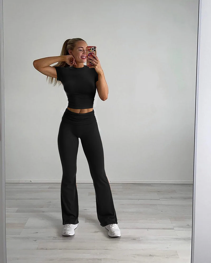 Women's 2-Piece Lounge Set: Tops & Flare Pants - Image 12