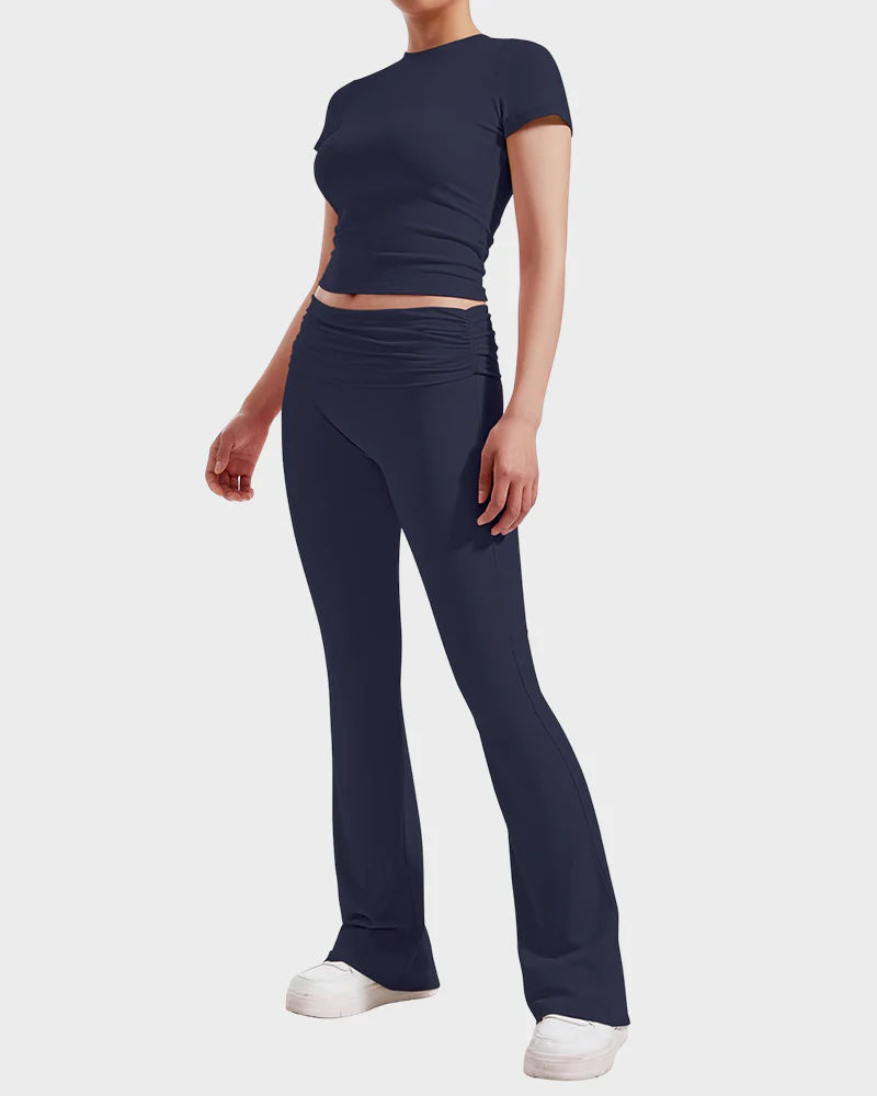 Women's 2-Piece Lounge Set: Tops & Flare Pants - Image 15